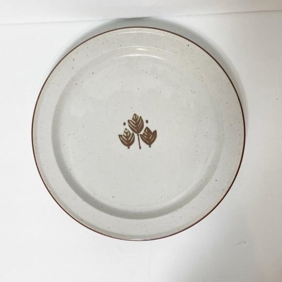 Ingrid Berkeley House Chop 1970s Stoneware Japan Plate With Brown Leaf Design - Picture 2 of 5